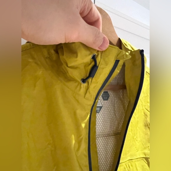 McKinley Rain Aquamax Jacket (Size: M) - Picture 3 of 12